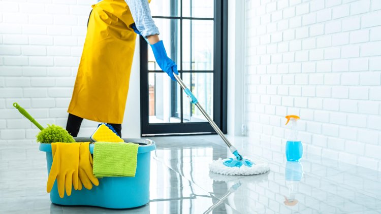 How Do Cleaning Companies in Florida Handle Special Cleaning Requests?