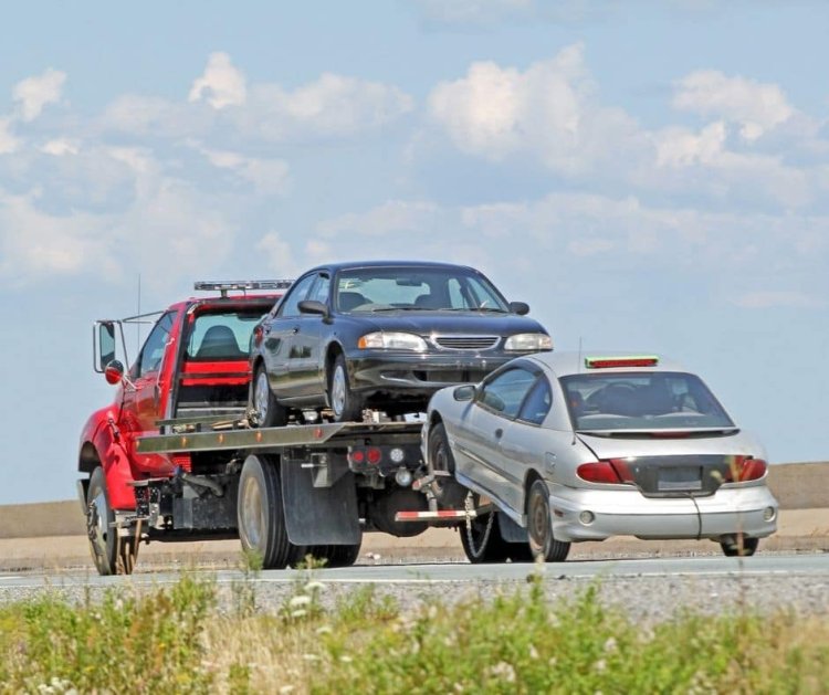 Affordable Tow Truck Services in Livonia: What You Should Know